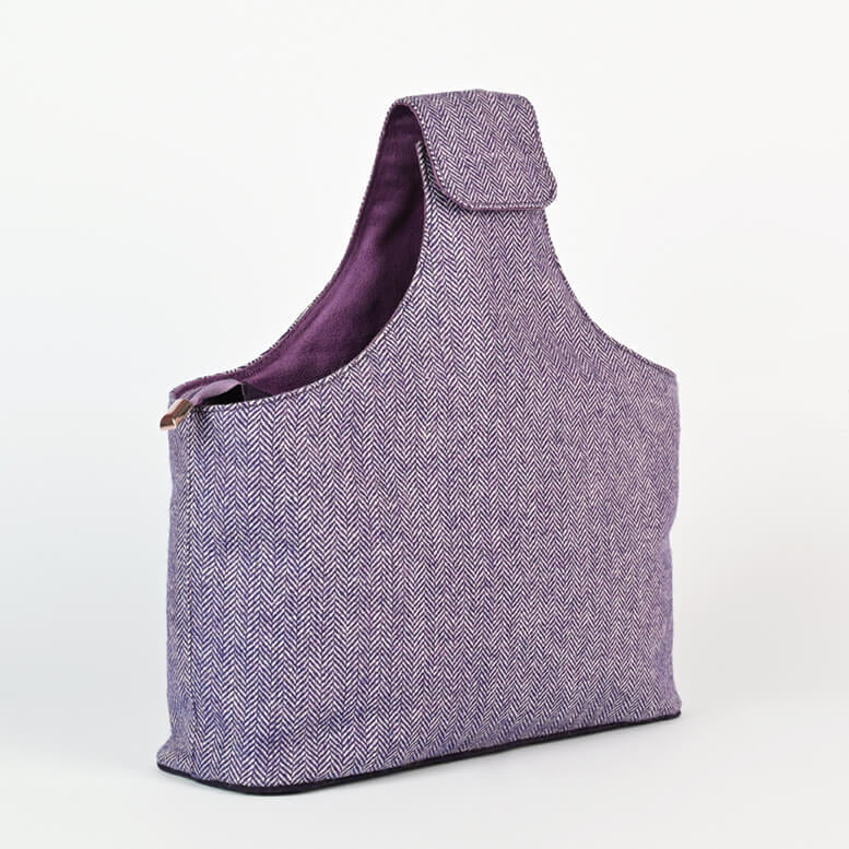 The snug wrist bag The snug wrist bag