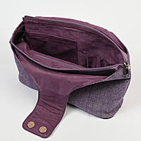 The snug wrist bag The snug wrist bag