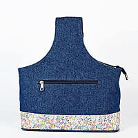 The bloom wrist bag