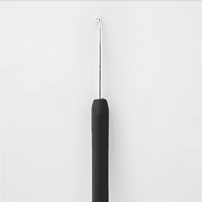 Single ended steel crochet hook